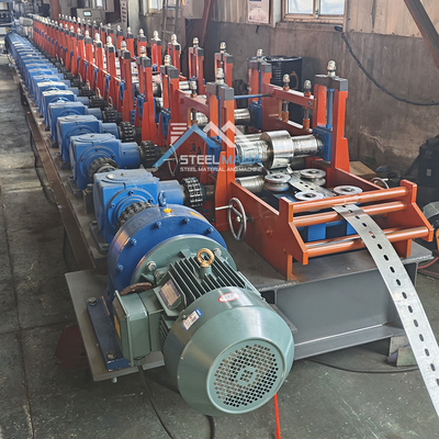 علبة التروس الثقيلة الحركة الشمسية الرف غير المنظم C Channel Roll Forming Machine