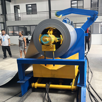 أداة تشكيل الفولاذ الفولاذية Delta PLC Control Double Layer Roll Forming Machine لسمك المواد 0.25-0.6mm