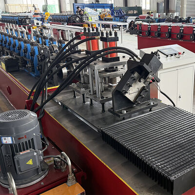 تغيير حجم تلقائي عالي السرعة CU الملف الشخصي آلة قطع القطع بالدلفنة